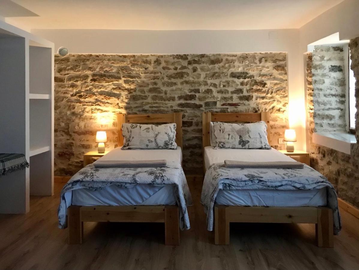 Eri Aparthotel
