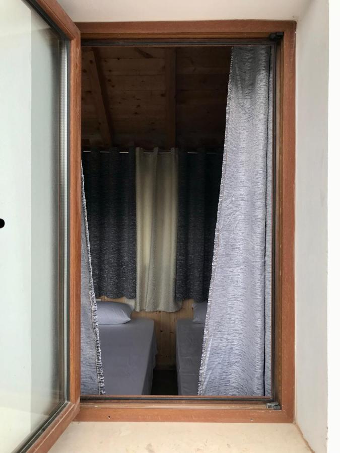 Eri Aparthotel *