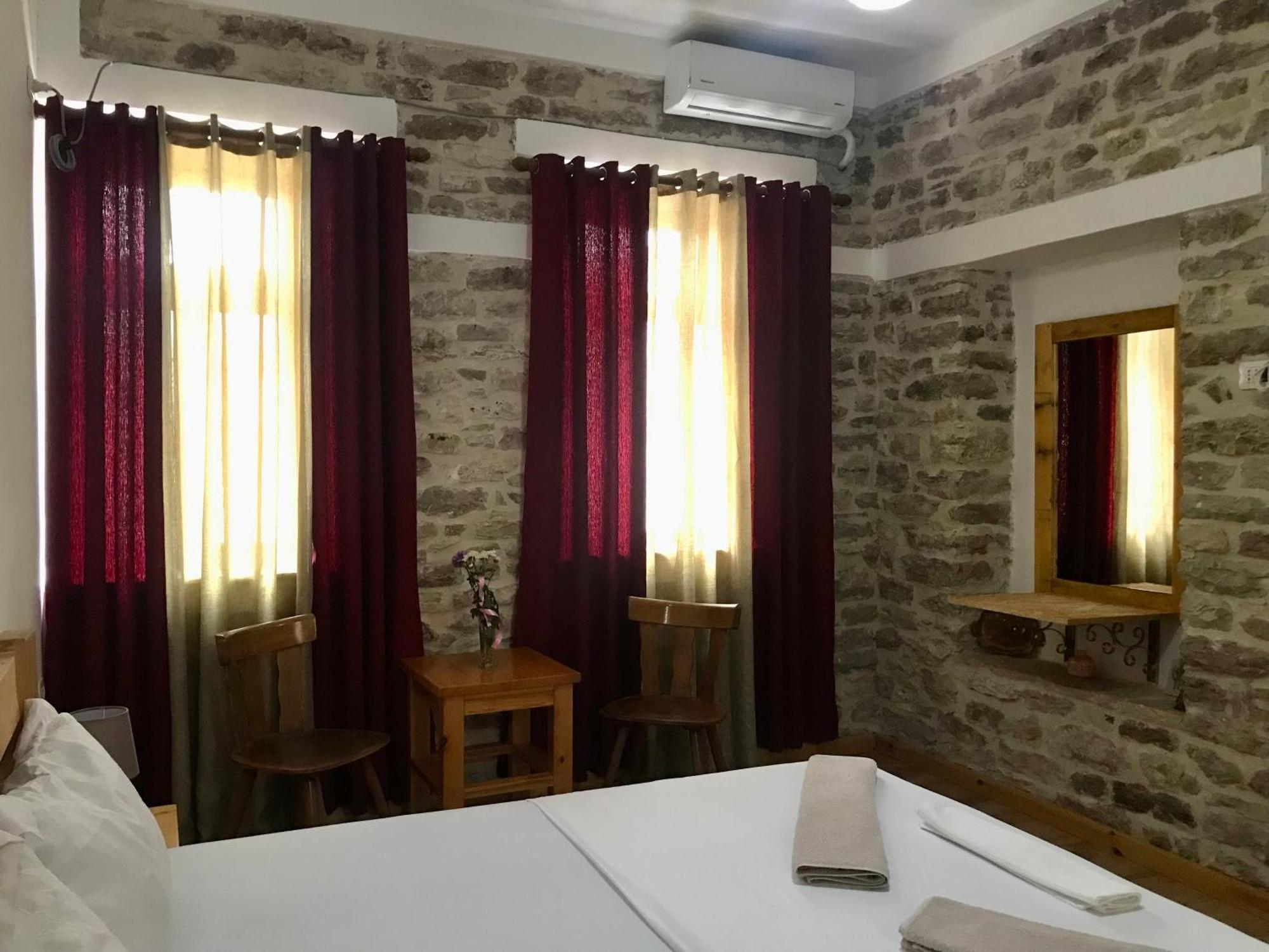 Aparthotel Eri